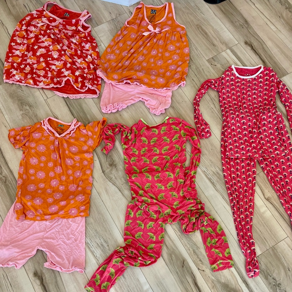 Kickee pants lot